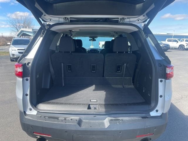 2020 Chevrolet Traverse LT Cloth
