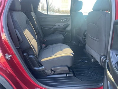 2022 Chevrolet Traverse LT Cloth