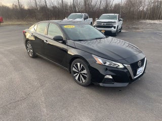 2022 Nissan Altima SV FWD