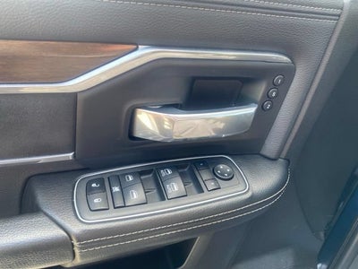 2022 RAM 3500 Laramie Crew Cab 4x4 6'4" Box