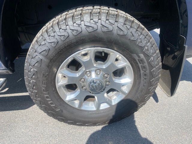2022 RAM 3500 Laramie Crew Cab 4x4 6'4" Box