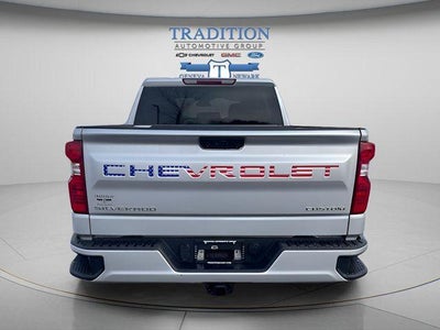 2022 Chevrolet Silverado 1500 Custom
