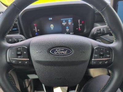 2025 Ford Maverick Lobo Standard