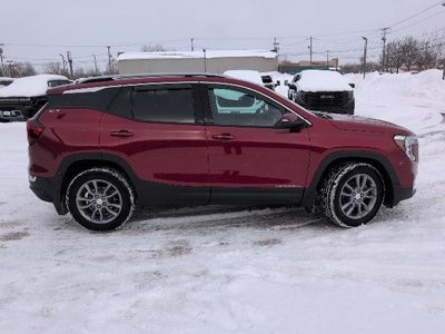 2023 GMC Terrain SLT