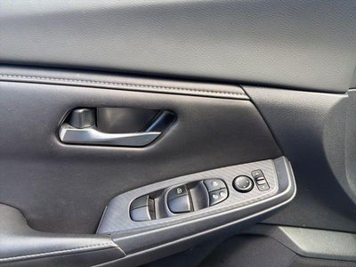2022 Nissan Sentra SV Xtronic CVT