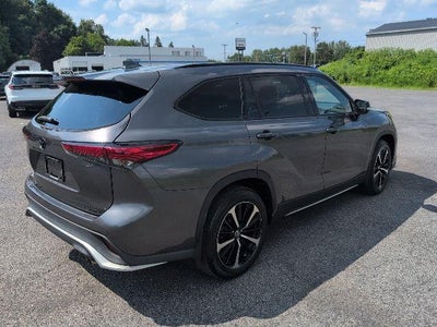 2022 Toyota Highlander XSE