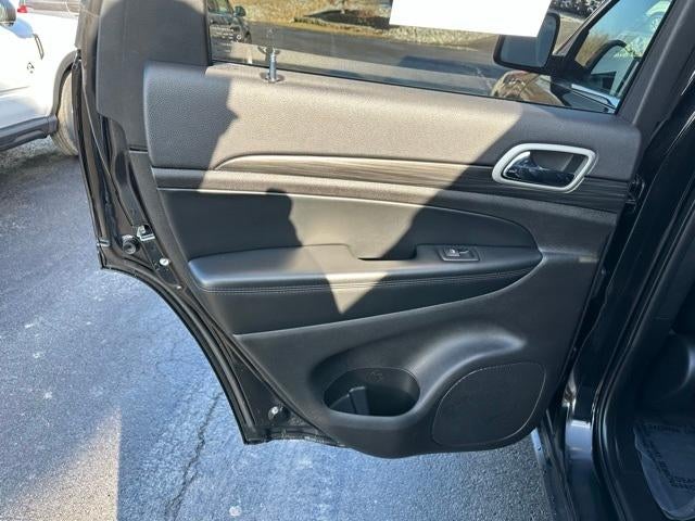 2021 Jeep Grand Cherokee Laredo X 4x4