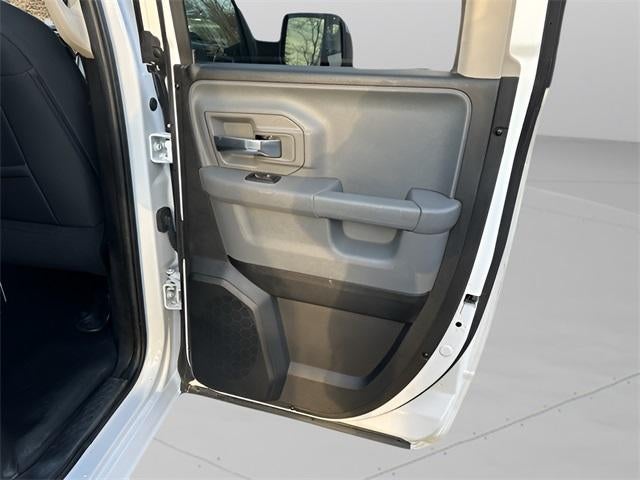 2022 RAM 1500 Classic SLT 4x4 Quad Cab 6'4" Box