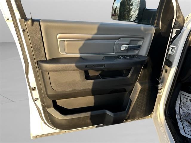 2022 RAM 1500 Classic SLT 4x4 Quad Cab 6'4" Box