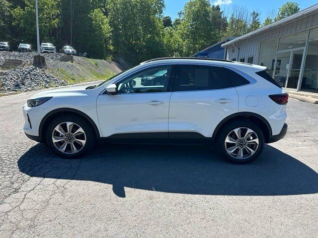 2023 Ford Escape Platinum AWD