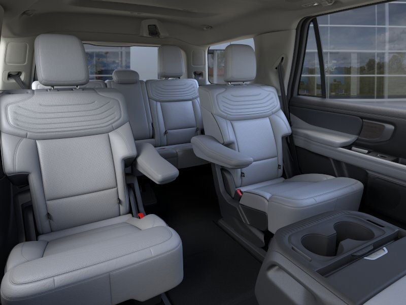 2025 Ford Expedition Platinum®