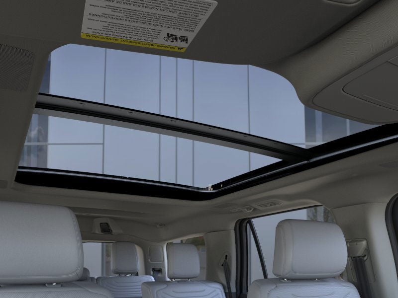 2025 Ford Expedition Platinum®