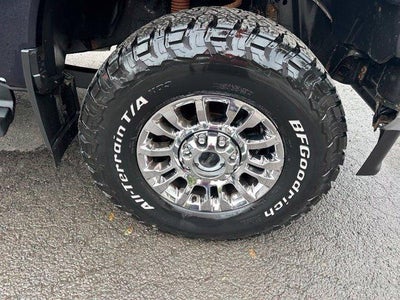 2022 Ford Super Duty F-250 SRW XLT 4WD Crew Cab 6.75' Box