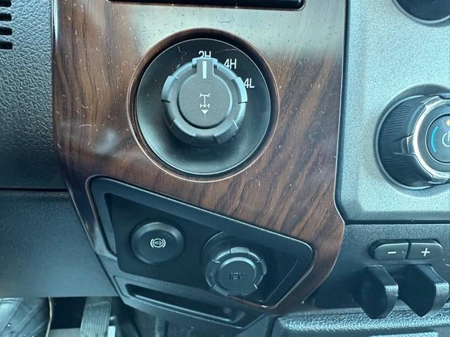 2016 Ford Super Duty F-250 SRW 4WD Crew Cab 6-3/4 Ft Box Lariat