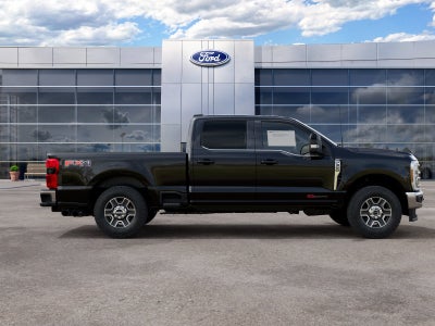 2027 Ford Super Duty F-350® Lariat®