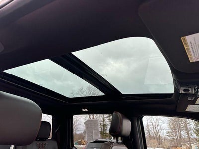 2017 Ford Super Duty F-350 SRW King Ranch 4WD Crew Cab 6.75' Box