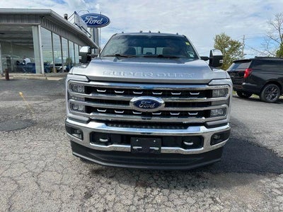 2024 Ford Super Duty F-350 SRW LARIAT 4WD Crew Cab 6.75' Box