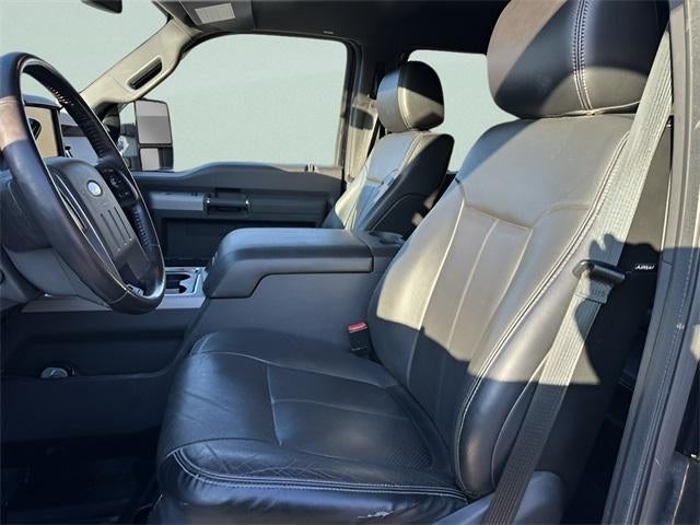 2016 Ford Super Duty F-350 SRW 4WD Crew Cab 6-3/4 Ft Box Lariat