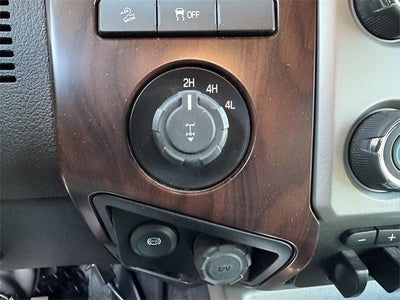 2016 Ford Super Duty F-350 SRW 4WD Crew Cab 6-3/4 Ft Box Lariat