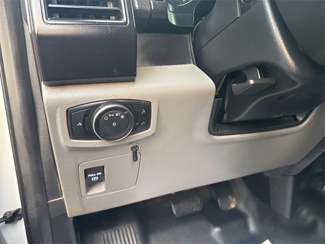 2016 Ford F-150 4WD SuperCab 6-1/2 Ft Box XL