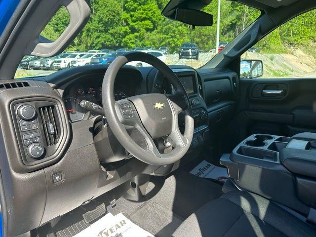 2022 Chevrolet Silverado 1500 Crew Cab Short Box 4-Wheel Drive Custom
