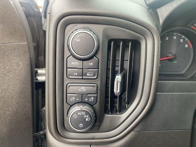 2024 Chevrolet Silverado 1500 Crew Cab Short Box 4-Wheel Drive Custom