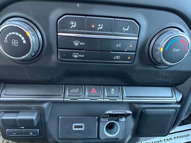 2019 Chevrolet Silverado 1500 Crew Cab Short Box 4-Wheel Drive Custom
