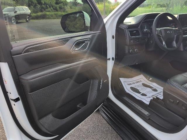 2023 Chevrolet Tahoe 4WD RST