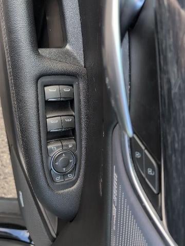 2023 Cadillac XT5 AWD 4dr Premium Luxury