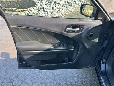 2015 Dodge Charger 4dr Sdn RT RWD