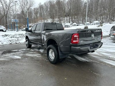 2023 RAM 3500 Laramie 4x4 Crew Cab 8' Box