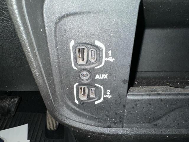 2023 RAM 3500 Laramie 4x4 Crew Cab 8' Box