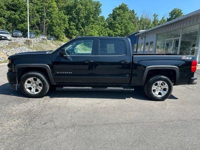 2017 Chevrolet Silverado 1500 Crew Cab Short Box 4-Wheel Drive LT Z71