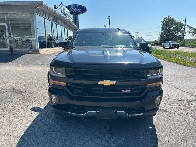 2017 Chevrolet Silverado 1500 Crew Cab Short Box 4-Wheel Drive LT Z71