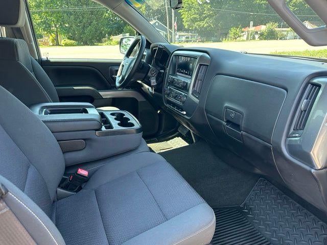 2017 Chevrolet Silverado 1500 Crew Cab Short Box 4-Wheel Drive LT Z71