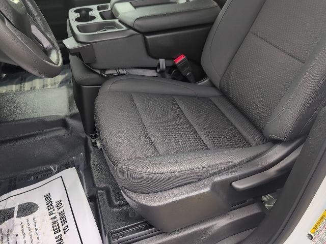 2024 GMC Sierra 1500 Crew Cab Short Box 4-Wheel Drive Pro