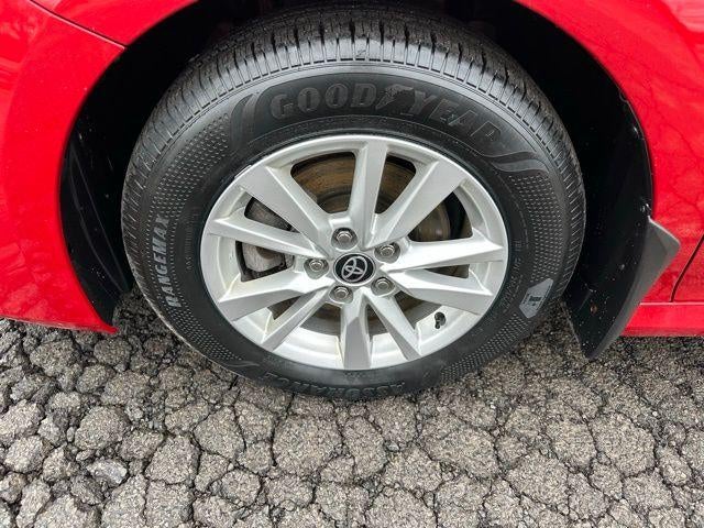 2025 Toyota Camry LE AWD (Natl)