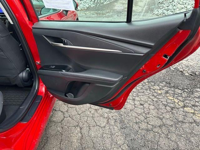 2025 Toyota Camry LE AWD (Natl)