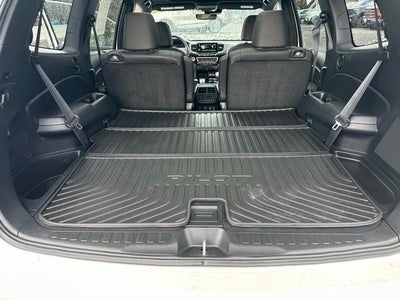 2022 Honda Pilot Black Edition AWD