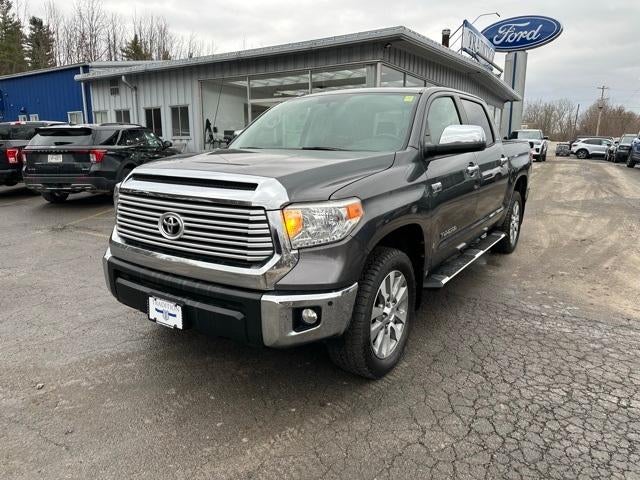 2017 Toyota Tundra 4WD 4WD Limited CrewMax 5.5' Bed 5.7L FFV (SE)