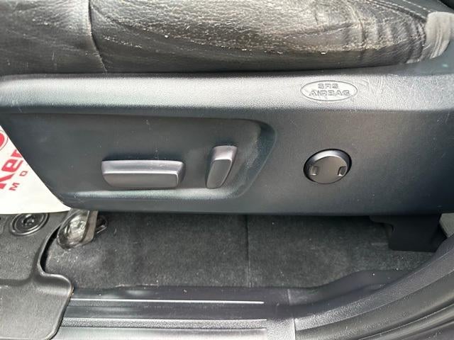 2017 Toyota Tundra 4WD 4WD Limited CrewMax 5.5' Bed 5.7L FFV (SE)