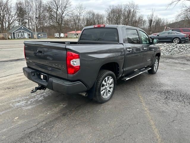 2017 Toyota Tundra 4WD 4WD Limited CrewMax 5.5' Bed 5.7L FFV (SE)
