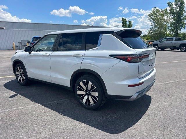2025 Mitsubishi Outlander SE S-AWC