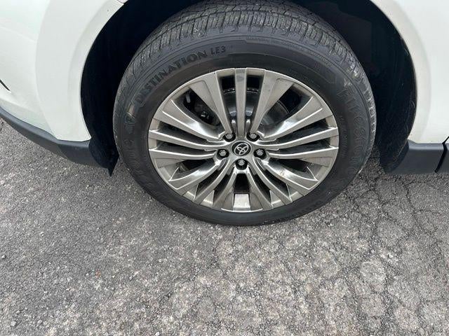 2021 Toyota Venza XLE AWD (SE)