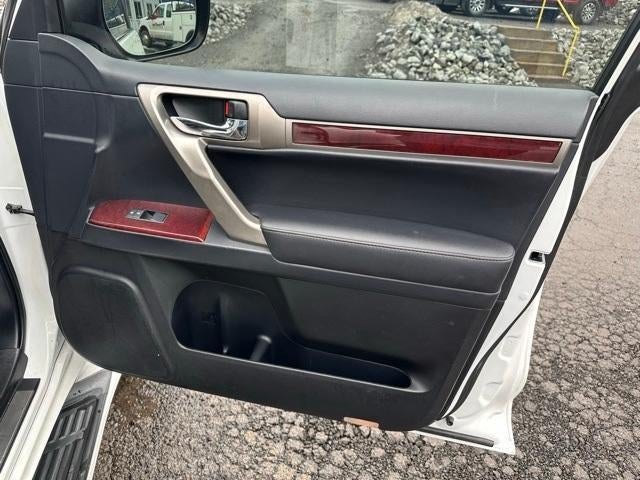 2016 Lexus GX 460 4WD 4dr Luxury