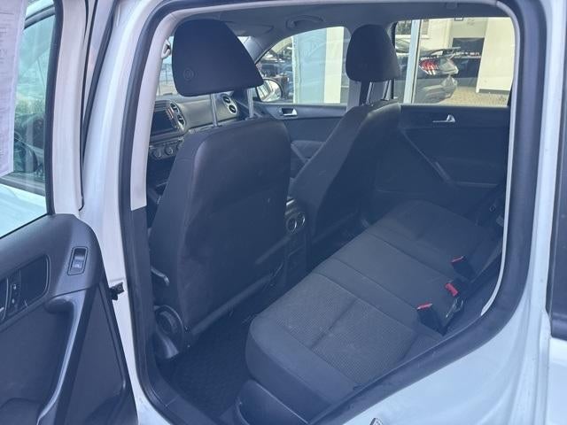 2017 Volkswagen Tiguan Limited 2.0T 4MOTION