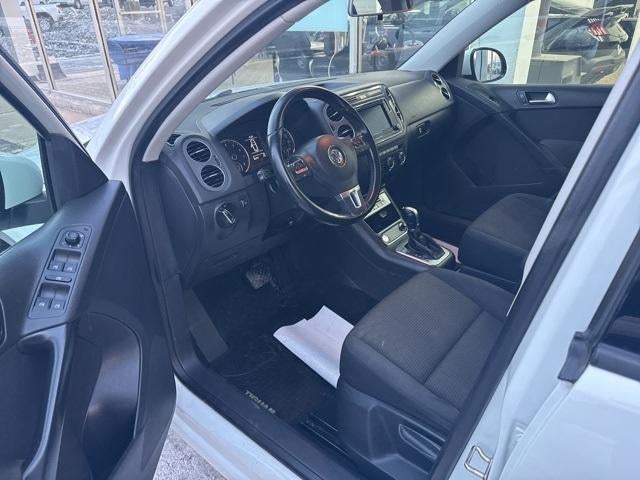 2017 Volkswagen Tiguan Limited 2.0T 4MOTION